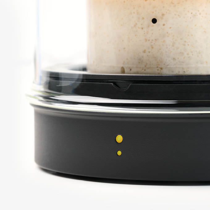 Goldie starter jar warmer front detail showing gold LED indicator lights